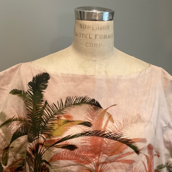 Dur Doux Sunset Palm Top with Feather Trim size m - Picture 2 of 6